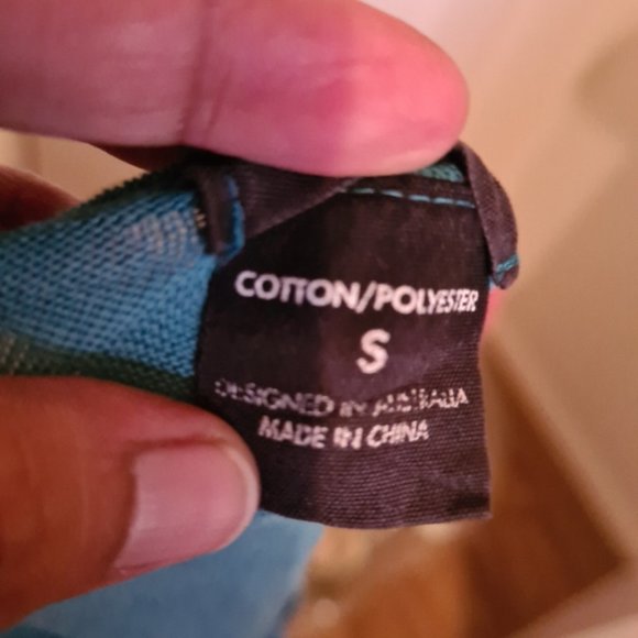 Lululemon Athletica CAN6 AU10 Stripe Workout Tank Tops - Picture 6 of 6